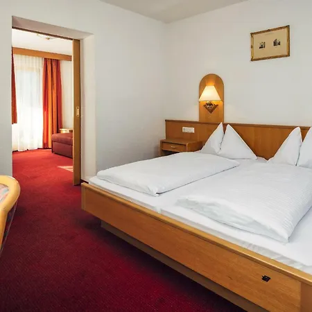 Rex Hotel